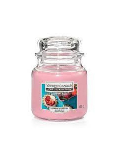 YANKEE CANDLESTRAWBERRIES E CREAM MEDIA